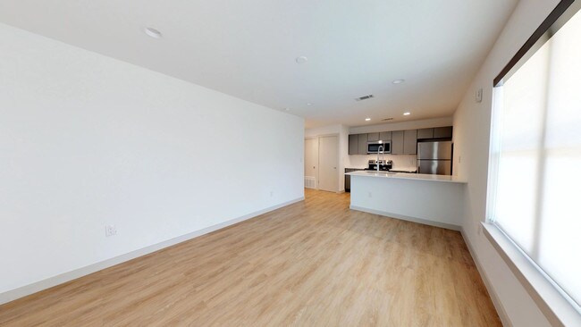 ¡Todo nuevo! - Royal Palm