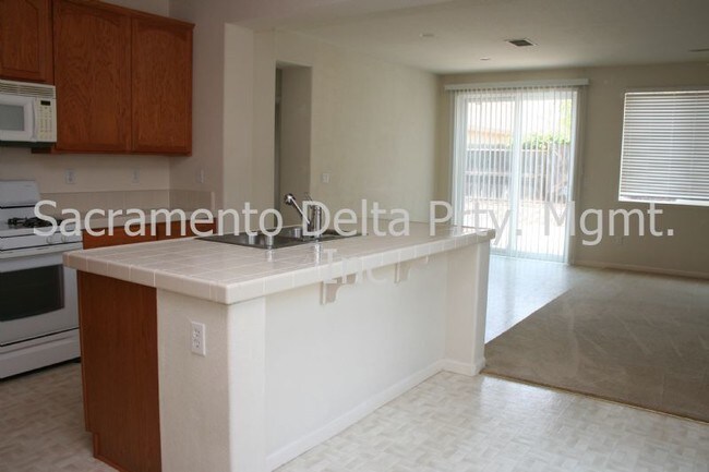 Foto del edificio - 5607 Los Pueblos Way