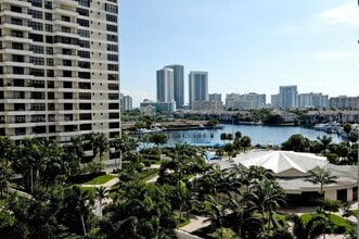Building Photo - 600 Three Islands Boulevard