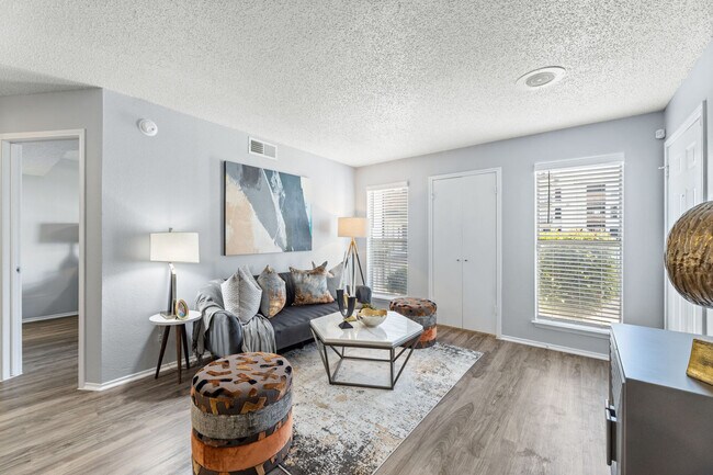 Building Photo - Junction at 7760