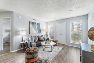 Building Photo - Junction at 7760