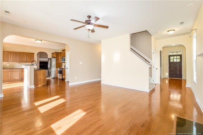 Building Photo - 2828 Deepwater Ct