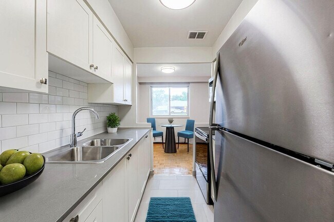 Photo du bâtiment - Lakewood Apartments II