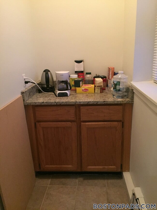 Foto del edificio - 1426 Commonwealth Ave