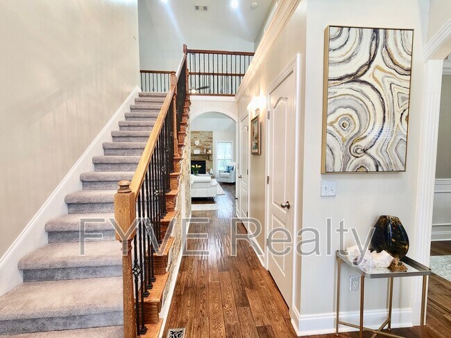Building Photo - 1014 Cabriolet Ct
