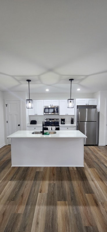 Building Photo - 15544 Finley Way