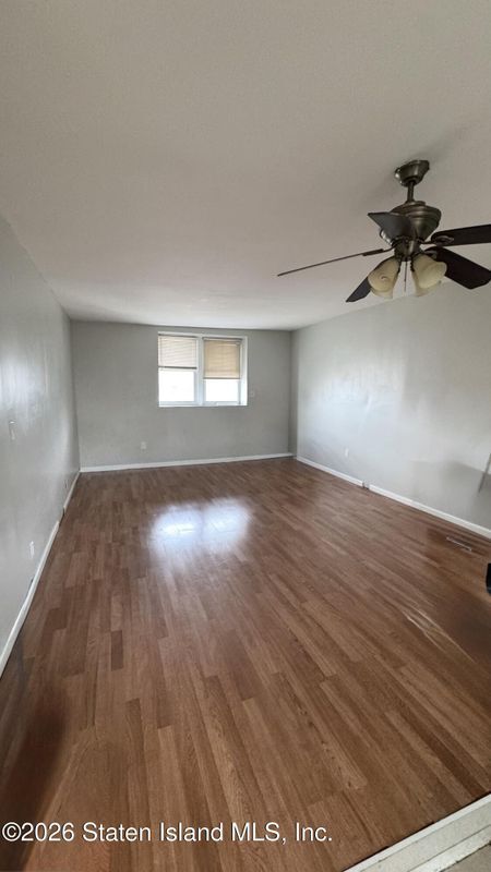 Foto del edificio - 264 Morningstar Rd