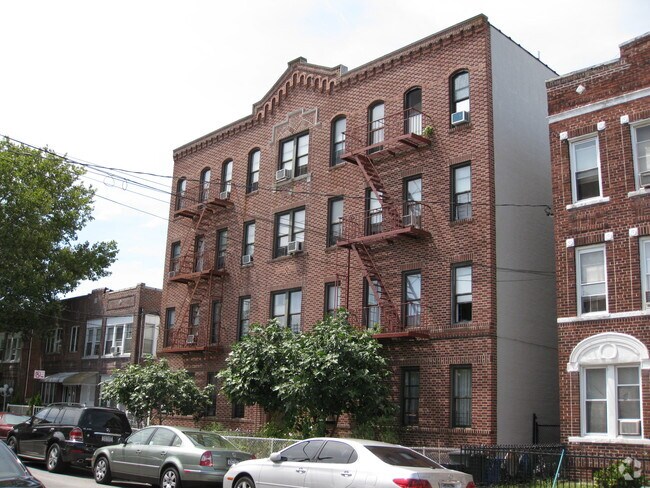 Building Photo - 20 Bay 34th St