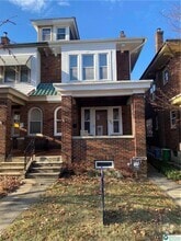 Building Photo - 520 N Muhlenberg St