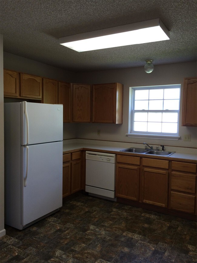 Foto del edificio - 101 Hickory Valley Rd