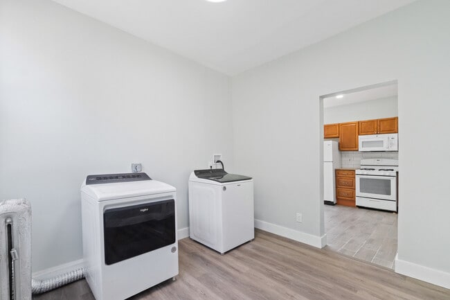 Laundry Room - 114 Littleton Ave