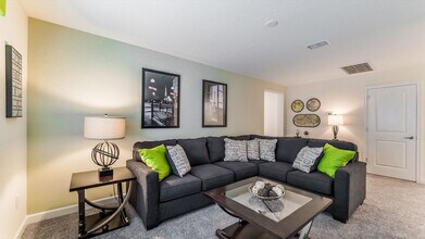 Building Photo - 4742 Sleepy Hollow Dr