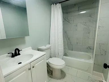 Foto del edificio - 210 Wolcott St