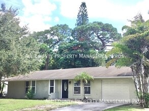 Building Photo - 856 32nd St