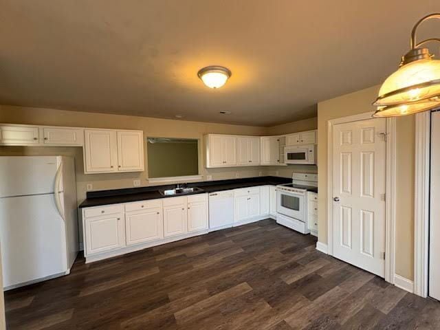 Photo - 325 S Square Dr Townhome