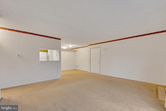 Building Photo - 101 Ravens Crest Dr