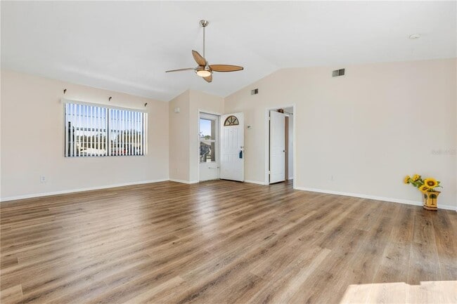 Building Photo - 1136 Forbes Trce