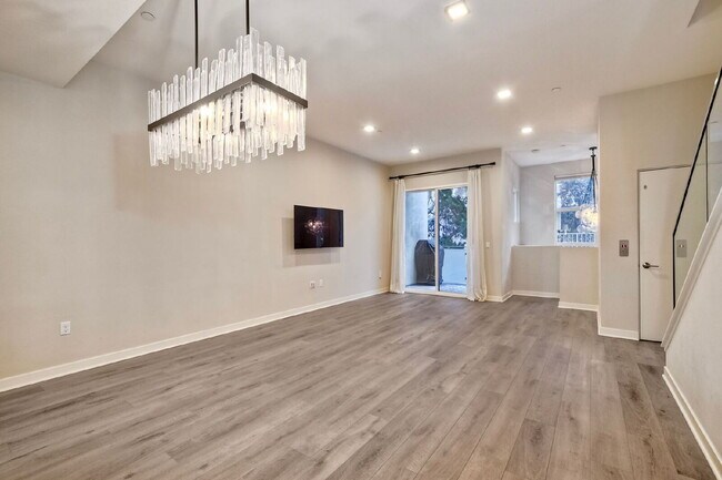 Foto del edificio - Luxury Hillcrest Home for Rent in San Diego