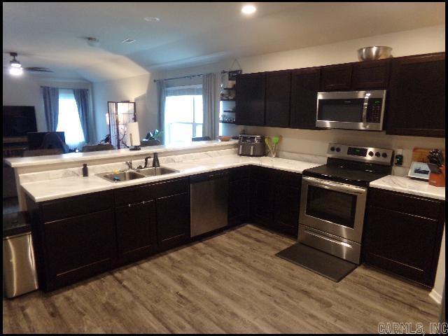 Foto del edificio - 8801 Northwood Creek Dr