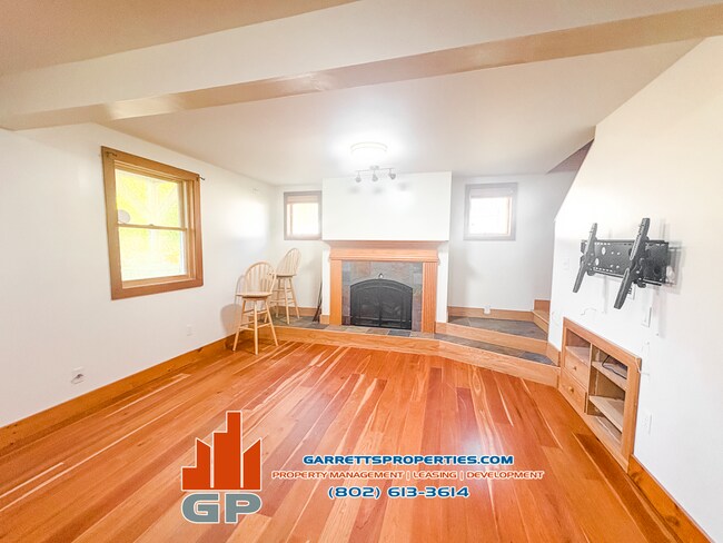 Foto del edificio - 175 Palmer Ct