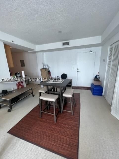 Building Photo - 7501 E Treasure Dr
