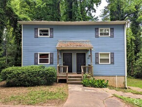 Building Photo - 1220 Gorman St