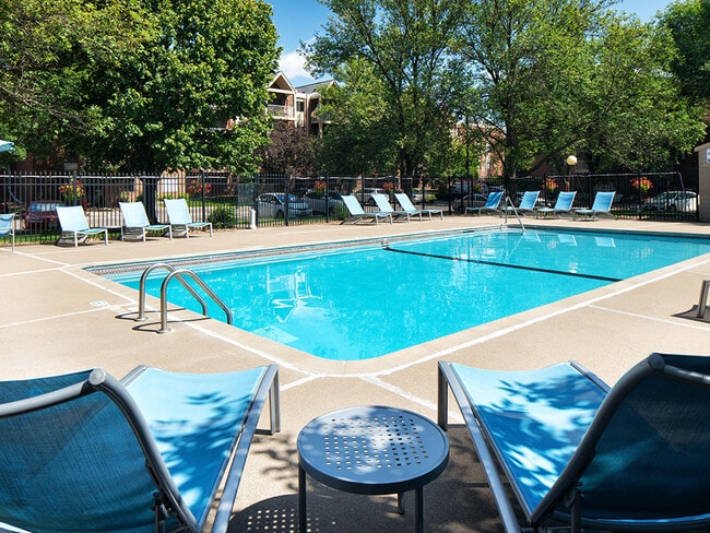 Building Photo - Westwind Apartments