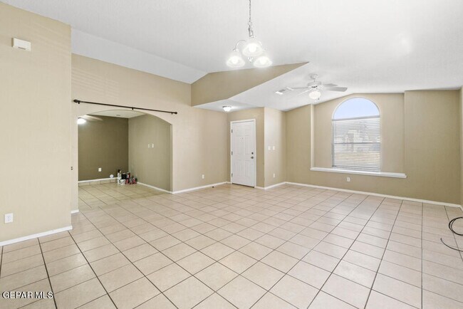 Foto del edificio - 14056 Tierra Venado Dr