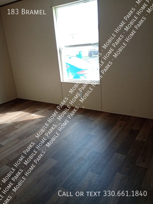 Foto del edificio - 183 Bramel-