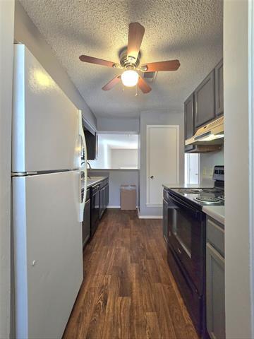 Foto del edificio - 5807 Shadydell Dr