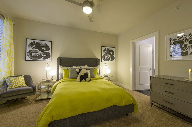 Foto del edificio - 3030 Bryan St