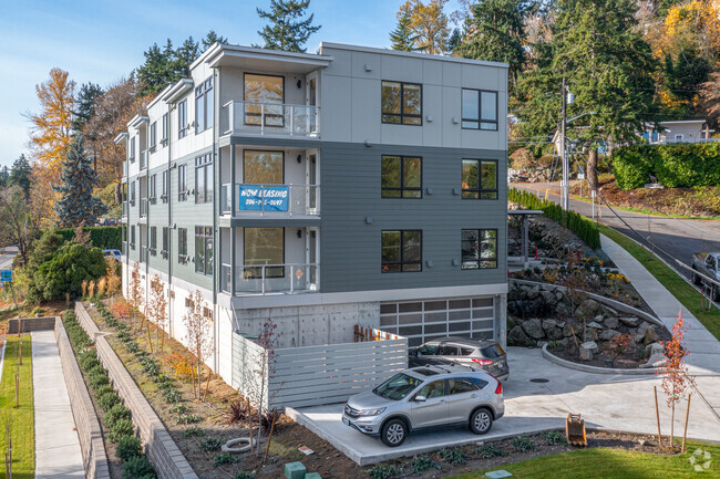 Building Photo - 9040 Juanita Apartments