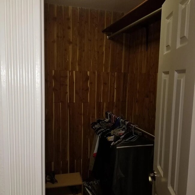 Building Photo - 13242 Boomer Ct