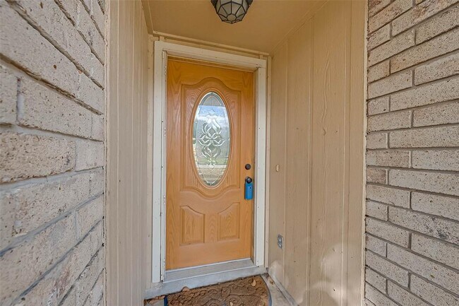 Foto del edificio - 2928 Laurelridge Dr