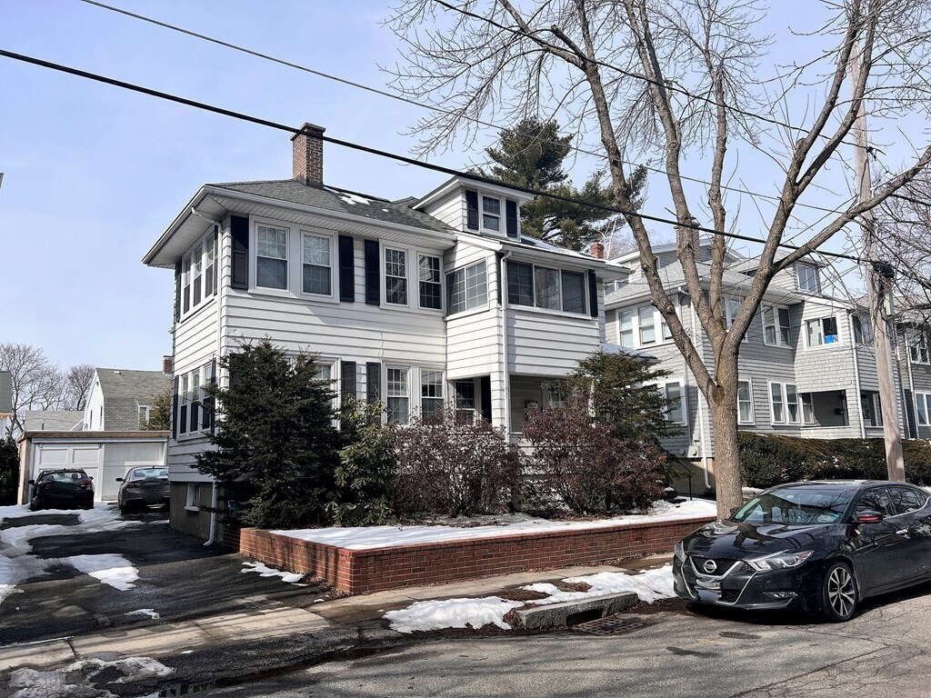 19 Harding Ave, Belmont, MA 02478 Townhome Rentals in Belmont MA