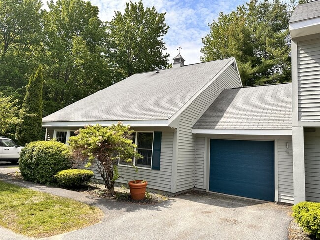 Building Photo - 5 Settlers Ct