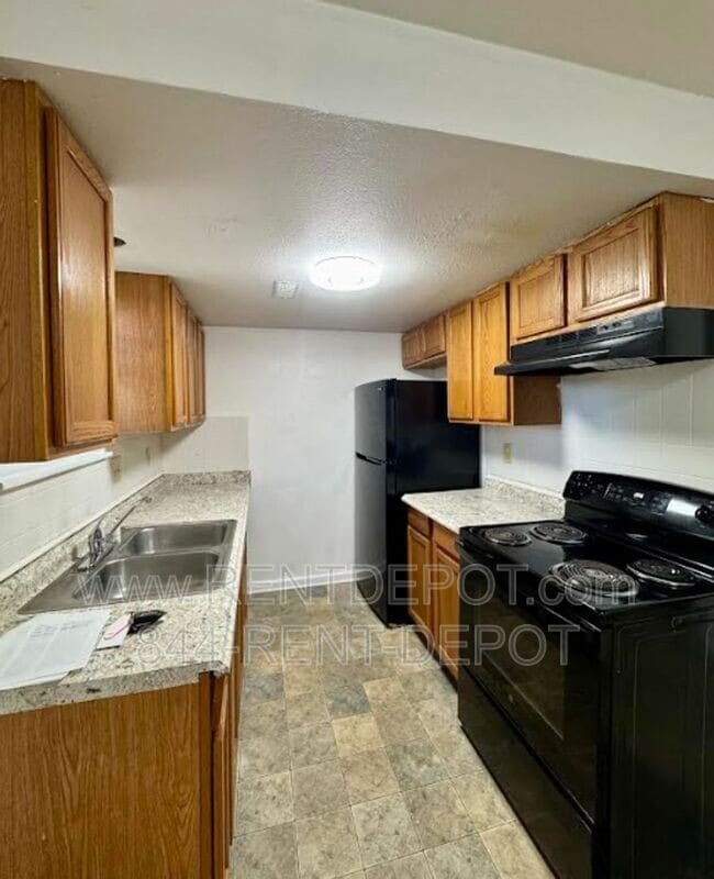 Foto del edificio - 1411 Jeanette Ave