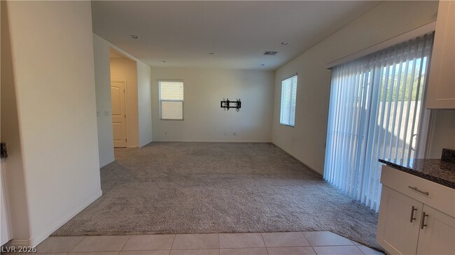 Foto del edificio - 8772 Belle Castle Ct