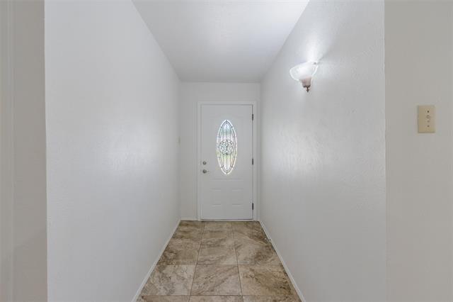 Foto del edificio - 5120 Runyon Dr
