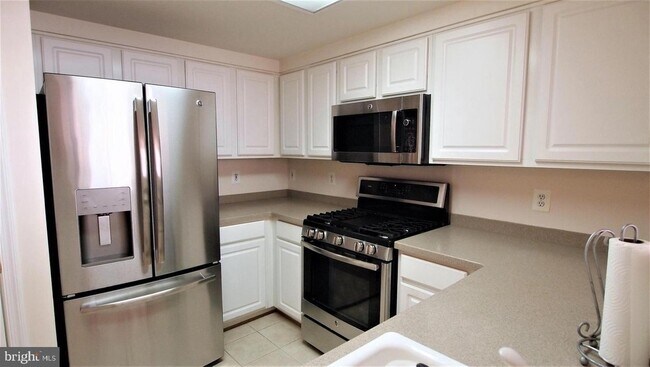 Foto del edificio - 3830 9th St N