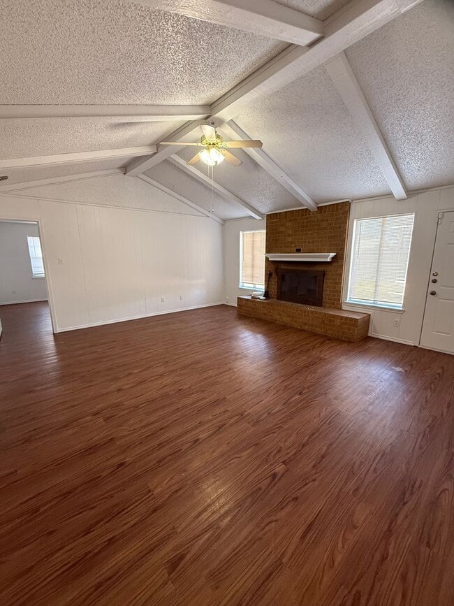 Building Photo - 2122 75th St