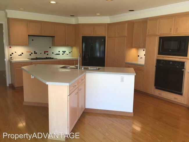 Foto del edificio - 5 br, 3 bath House - 13244 Cooperage Court