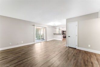 Building Photo - 5317 Indian River Dr