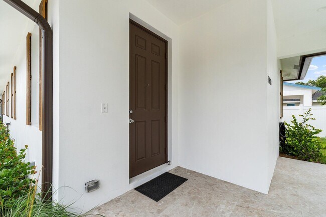 Foto del edificio - 17868 Limestone Creek Rd