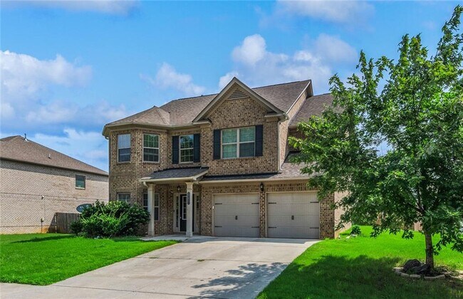 Building Photo - 419 Live Oak Pass