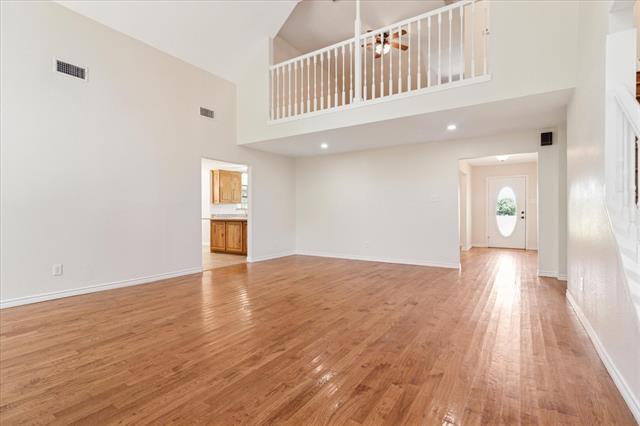 Foto del edificio - 4025 Highland Rd