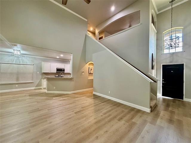 Foto del edificio - 9220 Stewart St