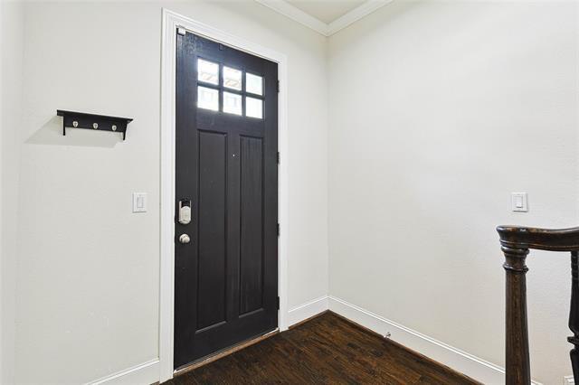 Foto del edificio - 723 Will Rice Ave