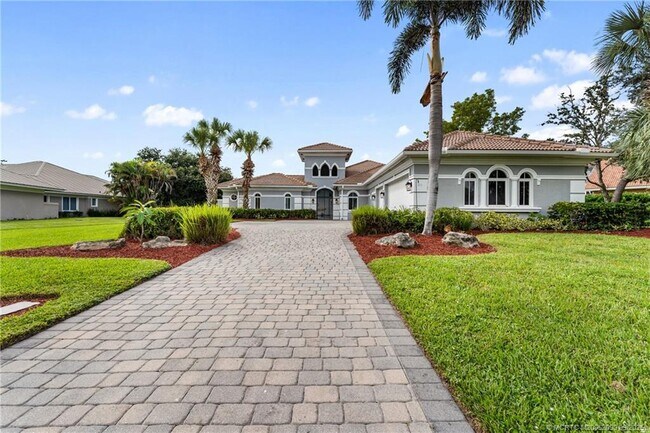 Foto del edificio - 872 SW Squire Johns Ln