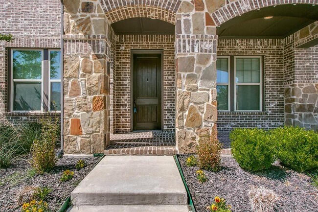 Building Photo - 1512 6th St